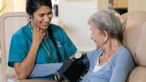 Effective Strategies for Managing Chronic Conditions in Seniors