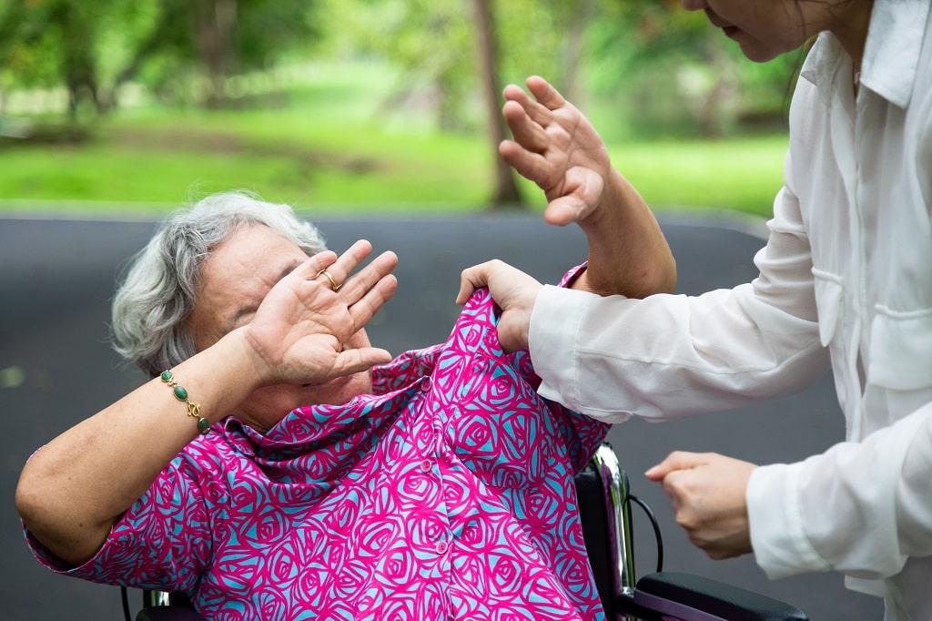 Recognizing Elder Abuse: Prevention Tips for Caregivers Recognizing Elder Abuse: Prevention Tips for Caregivers